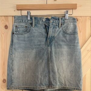 Women’s Levi Denim Skirt